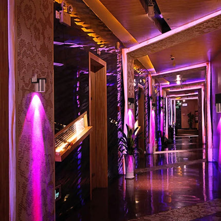 Kleurrijke LED Wandlamp – Moderne Gang- en Achtergrondverlichting | Decoratieve Binnenlamp met RGB-lichteffect voor Woonkamer, Slaapkamer2025-10-15 04:58:02